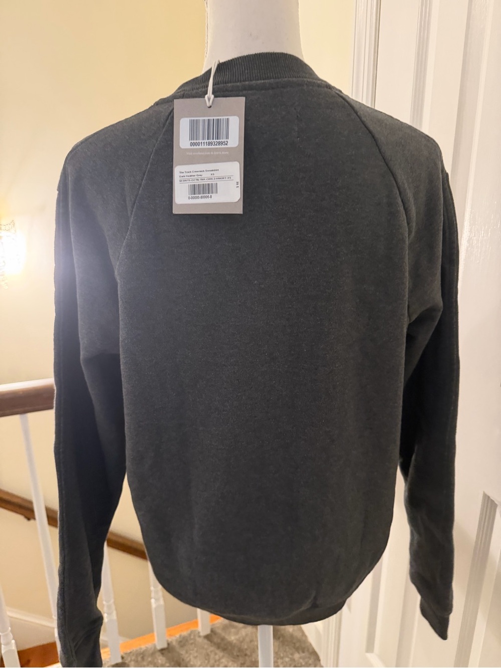 Everlane Crewneck Sweatshirt NWat! - Picture 7 of 9